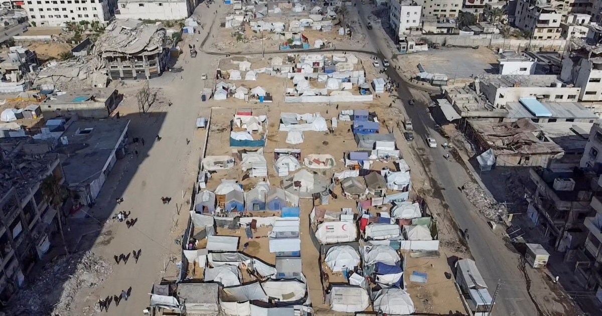 Βερολίνο: Ακτιβιστές κρέμασαν πανό και σημαίες για την Παλαιστίνη στην Πύλη του Βρανδεμβούργου [εικόνες] - εικόνα 4