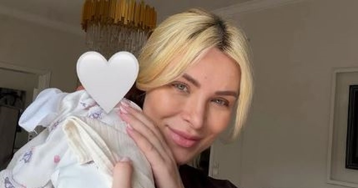 Κατερίνα Καινούργιου: Ποζάρει με την κόρη της και απαντά στα 