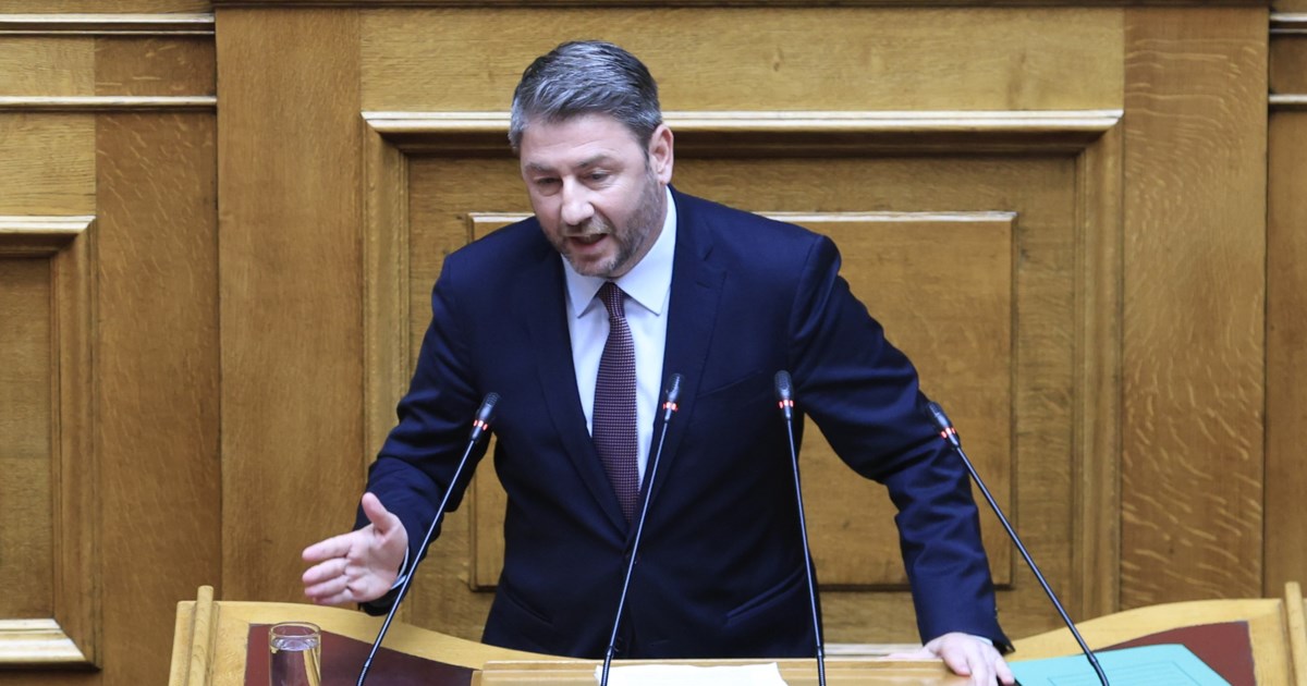 Επίθεση Ανδρουλάκη στην κυβέρνηση: Κάνετε τις κότες μπροστά στον εκβιασμό του απόστρατου Ισραηλινού αξιωματικού