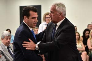 Γεραπετρίτης για τουρκολιβυκό μνημόνιο: "Είναι άκυρο και ανυπόστατο - Τουρκία και Λιβύη δεν έχουν αντικείμενες ακτές για να χαράξουν ΑΟΖ"