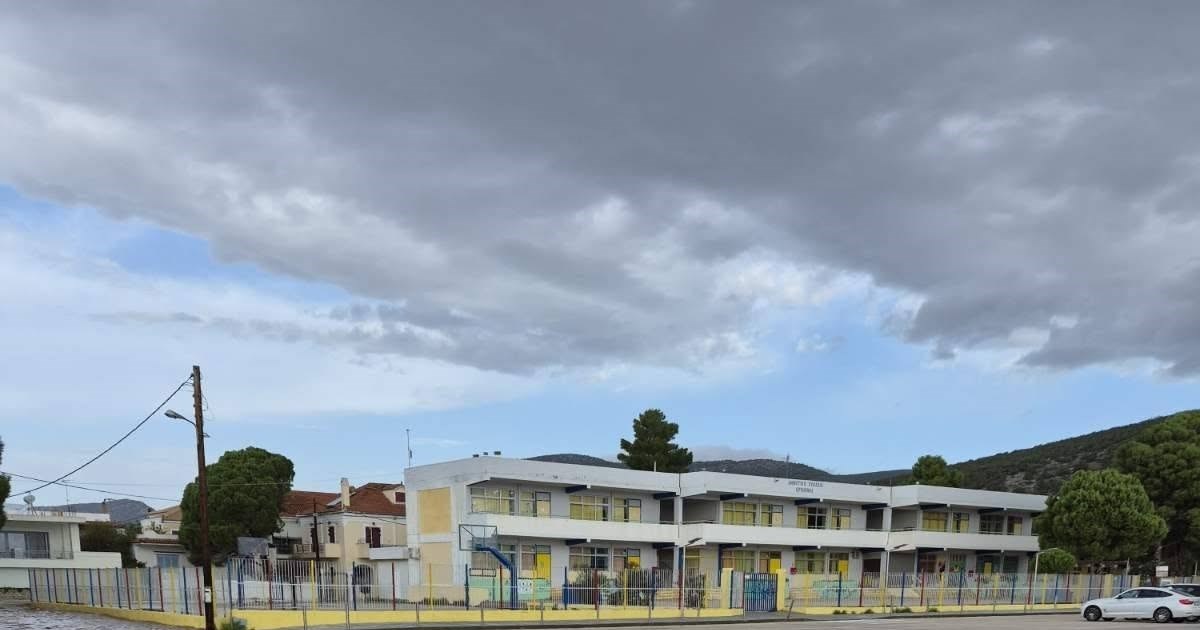 Κακοκαιρία Adel: Ισχυρές βροχές και καταιγίδες πλήττουν τη βόρεια Εύβοια – Έντονη χαλαζόπτωση στο χωριό Γαλατσάδες