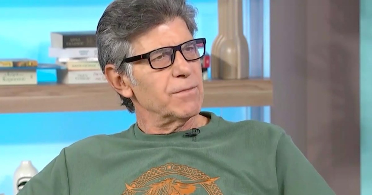 Δήμητρα Παπαδοπούλου - Γιάννης Μπέζος αναβιώνουν τους "Απαράδεκτους": "Είσαι ακόμα γκέι; - Είσαι ακόμα ηλίθια;" [βίντεο] - εικόνα 2