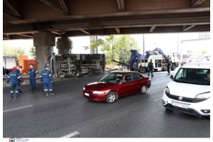 Θεσσαλονίκη: Φωτιά σε διαμέρισμα – Στο νοσοκομείο με εγκαύματα και αναπνευστικά ένας ηλικιωμένος