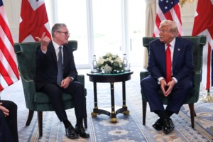 Βρετανία: Ο Στάρμερ έχει στα σκαριά σχέδιο για την αναγνώριση παλαιστινιακού κράτους