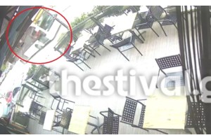 Παράσυρση 24χρονης από λεωφορείο: "Έχει σπάσει το πόδι, έχει ράμματα στο κεφάλι, μώλωπες, λίγο στη μύτη χτυπημένη"