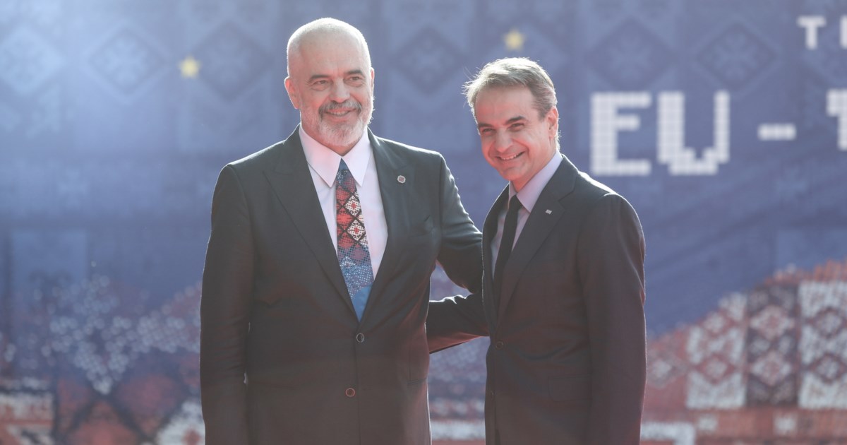 Αμηχανία στην κυβέρνηση από το σκωτσέζικο ντους Ράμα - Ανάβει φωτιές η "ιδιωτική" επίσκεψη του Αλβανού πρωθυπουργού