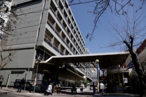 Γλυκά Νερά: Νεκρός ο 48χρονος που ξυλοκοπήθηκε από 17χρονο τον περασμένο Μάιο