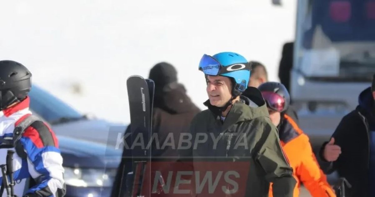 Καλάβρυτα: Ο Κυριάκος Μητσοτάκης παρουσίασε το νέο καφέ στην κορυφή της Στύγας [βίντεο]