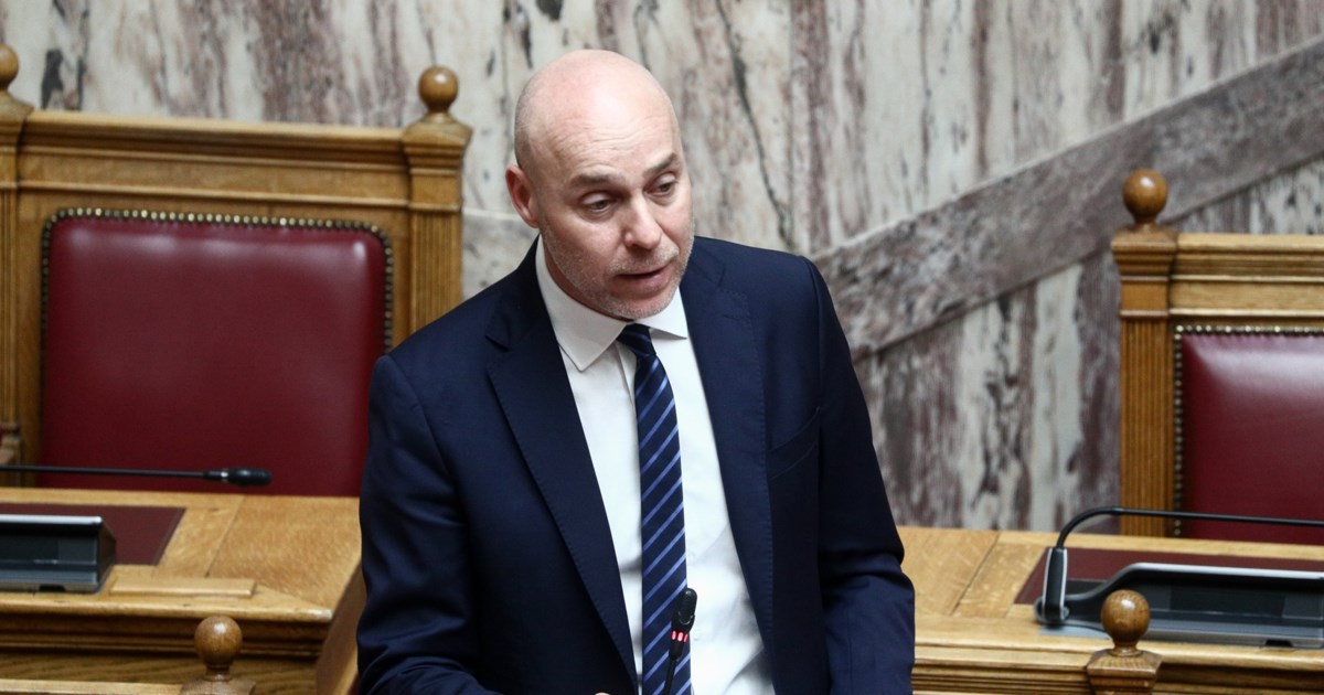 Ορκίστηκε βουλευτής της ΝΔ ο Γιώργος Αμυράς - Παίρνει την έδρα του Κωνσταντίνου Τασούλα στα Ιωάννινα