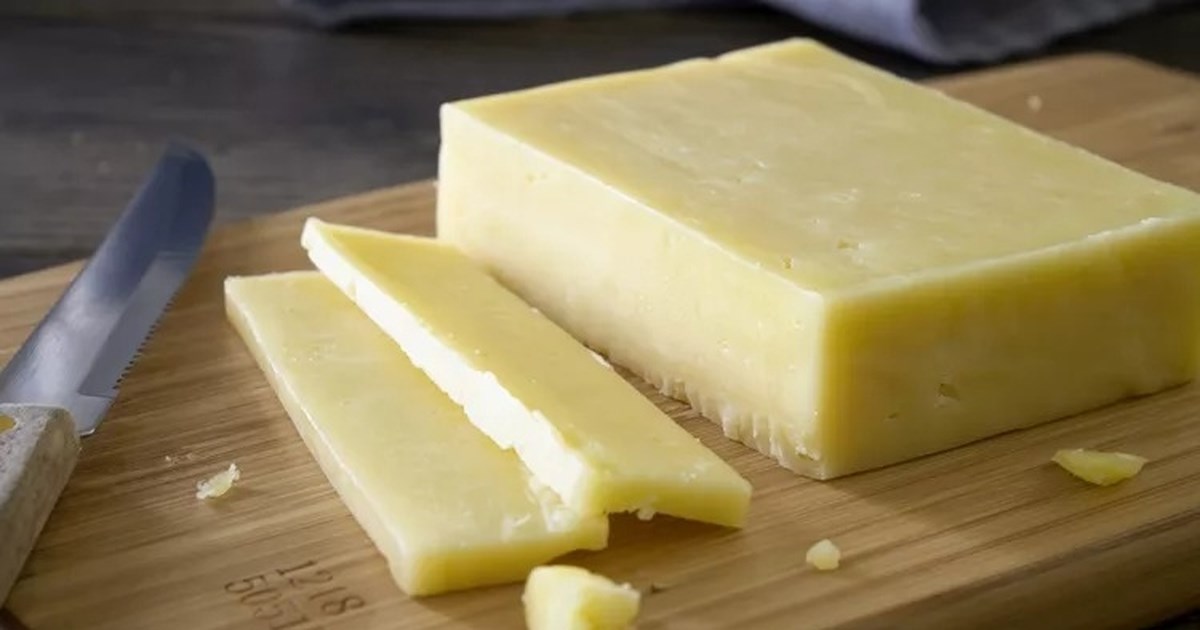 Να αποφεύγουμε τα γαλακτοκομικά πριν τον ύπνο ή όχι; Ποιους ενοχλούν περισσότερο - εικόνα 2