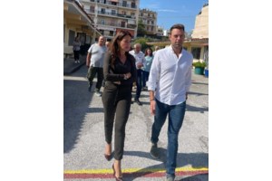 H Μιχαηλίδου απαντά στο "απρόσκλητη" του Κασσελάκη: Δεν πήγα να γυρίσουμε βίντεοκλιπ...τον υποδέχθηκα ως όφειλα