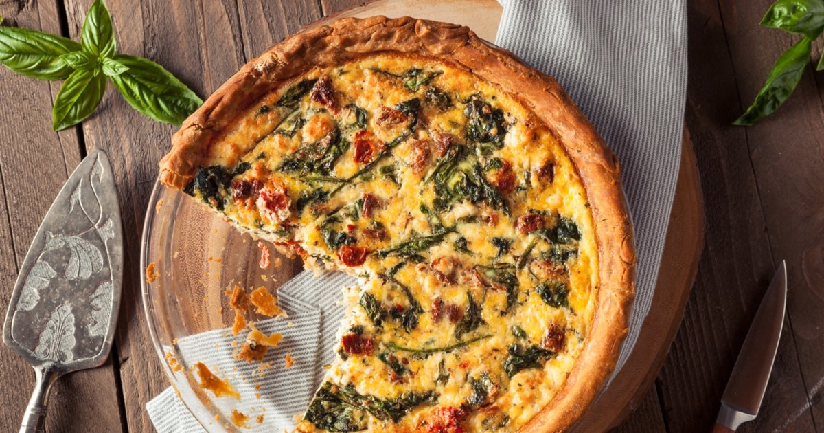 Ανοιξιάτικη πίτα με λαχανικά και φέτα - Τραγανή και αρωματική, έτοιμη στο πι και φι