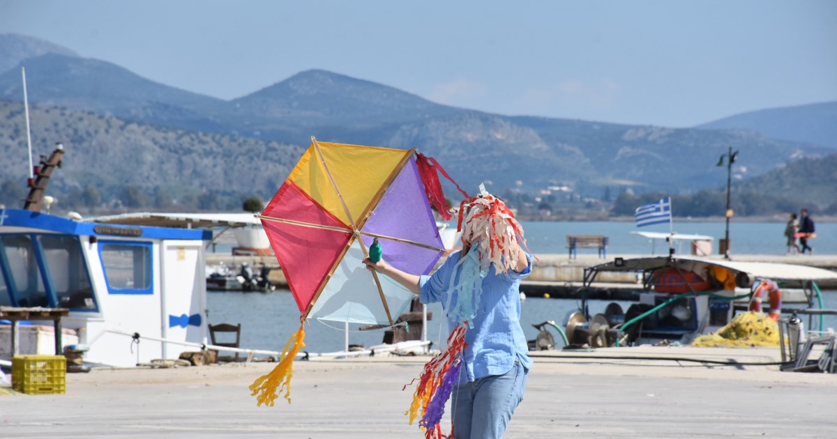 Καθαρά Δευτέρα: Τι να προσέξουμε όταν πετάμε χαρταετό - Οδηγίες για την αποφυγή ατυχημάτων
