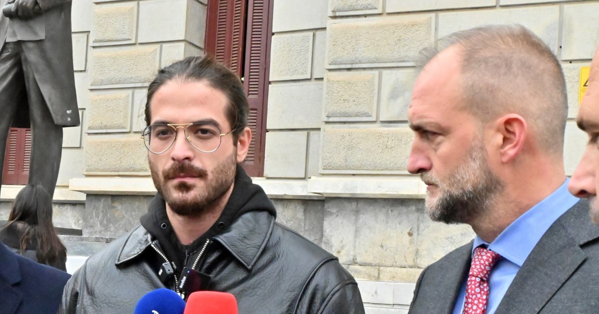 Ο Άρης Μουγκοπέτρος έπαιξε κλαρίνο με δύο δάχτυλα - Η ανάρτησή του [βίντεο]