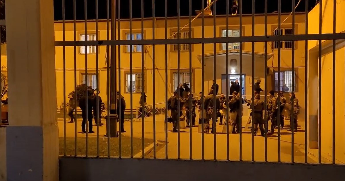 Ανθρωποκυνηγητό για τους βαρυποινίτες δραπέτες των φυλακών Κασσαβέτειας: Πότε ενημερώθηκε η ΕΛΑΣ για την απόδραση