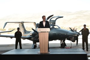 Μητσοτάκης στην Ελευσίνα: Η γεωπολιτική θέση της Ελλάδας αναβαθμίζεται διαρκώς και η χώρα ισχυροποιείται - εικόνα 14