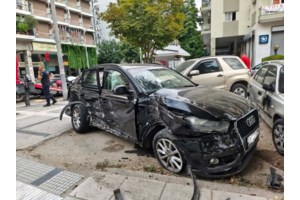 Σοβαρό τροχαίο στην Πρέβεζα: Φορτηγό συγκρούστηκε με τρία ΙΧ - Τραυματίες και ουρές χιλιομέτρων - εικόνα 4