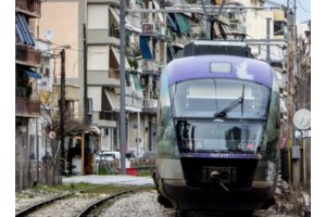 Προαστιακός: Ποια δρομολόγια καταργούνται μερικώς από τη Hellenic Train
