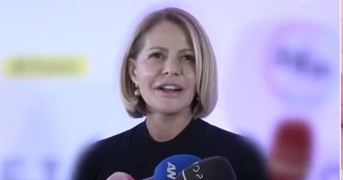 Πέτρος Κωστόπουλος: "Εγώ θα παραδώσω την Αμαλία νύφη, ποιος θα το κάνει; Ο μπαμπάς θα πάει"