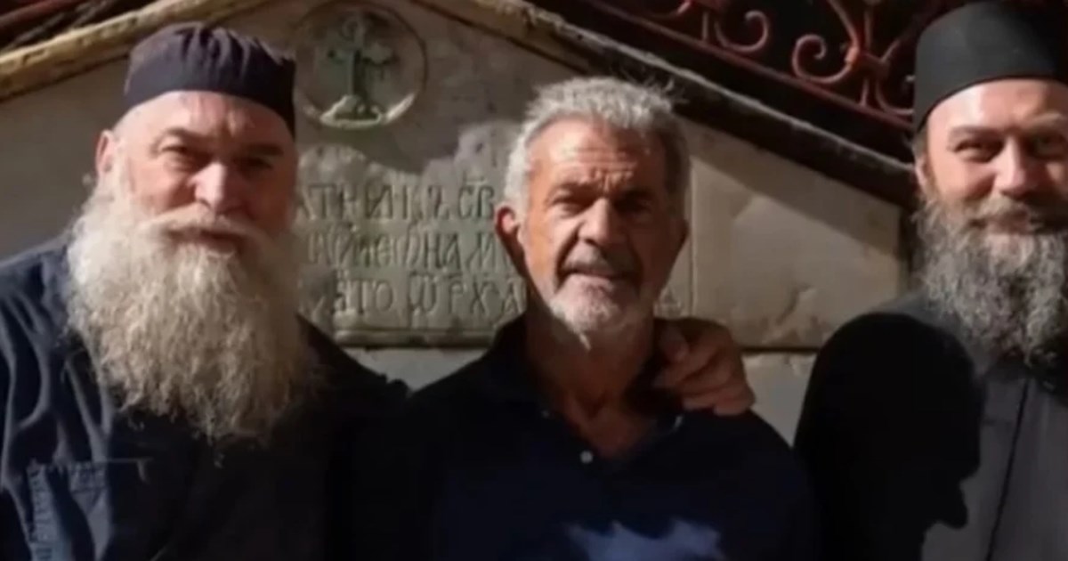 Αρχιμανδρίτης Μεθόδιος για Μέλ Γκίμπσον στο Άγιον Όρος: Ακολουθούσε το πρόγραμμα όσο μπορούσε - Προσευχόταν μόνος του