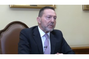 Ο Τσίπρας απαντά στις καταγγελίες Στουρνάρα ότι τον εκβίαζε για την Τράπεζα Αττικής: "Αθλιότητα, στερούνται σοβαρότητας"