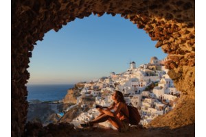 "Ασφυξία" στη Μάλτα: Κύματα τουριστών "εξαφάνισαν" τους ντόπιους - Ποδοπάτημα σε σοκάκια και παραλίες