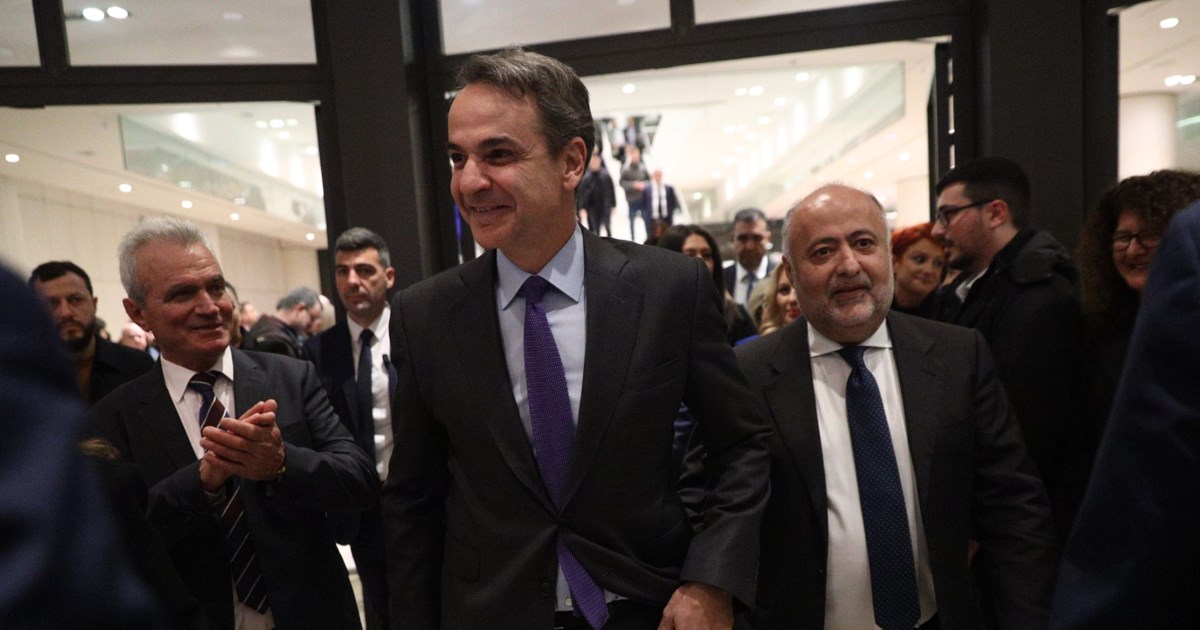 Ανυποχώρητοι οι αγρότες, ενισχύονται και στήνουν νέα μπλόκα - Κρίσιμη σύσκεψη για το μέλλον των κινητοποιήσεων [βίντεο] - εικόνα 2