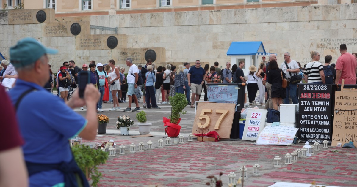 Δημήτρης Κουτσούμπας: Η λαϊκή διαμαρτυρία και πρωτοβουλία ποτέ δεν προσέβαλε το Μνημείο του Άγνωστου Στρατιώτη