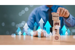 Έρχονται 80.000 εργάτες από τρίτες χώρες στην Ελλάδα - Οι τεράστιες ανάγκες της αγοράς και η γραφειοκρατία