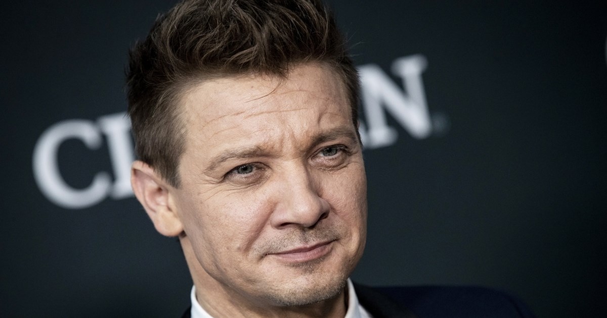 Ο Τζέρεμι Ρένερ επιστρέφει στα πλατό ένα χρόνο μετά τον σοβαρό τραυματισμό του με εκχιονιστικό μηχάνημα - εικόνα 2