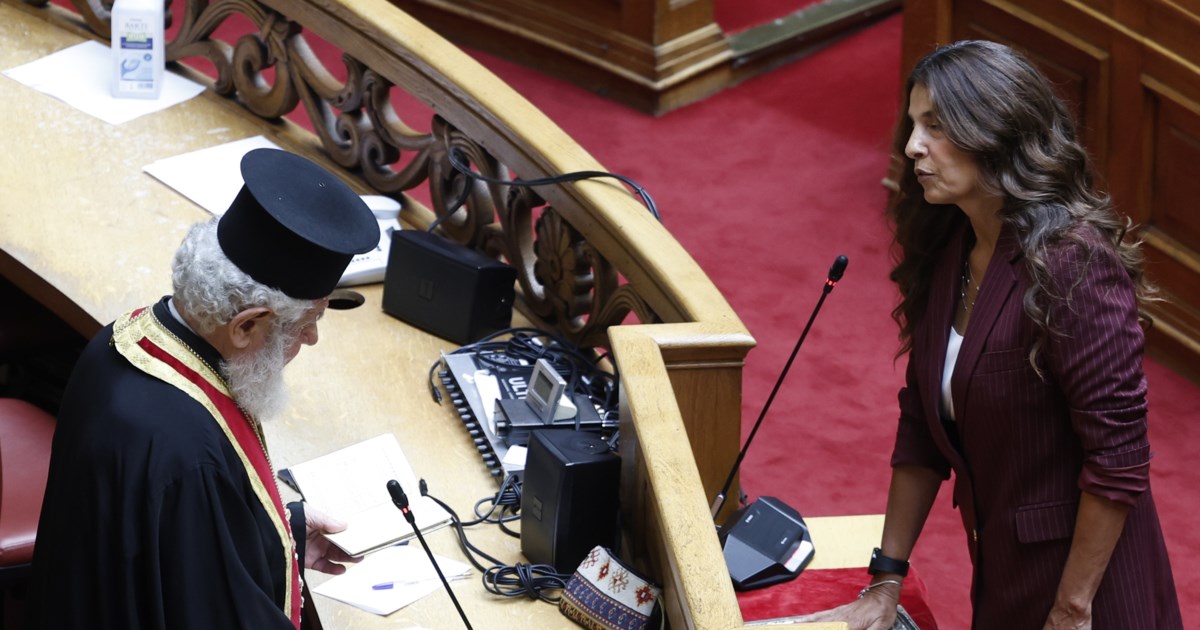 Πόπη Τσαπανίδου: Οι πρώτες δηλώσεις της δίπλα δίπλα με τον Νίκο Παππά: "Είμαι αποφασισμένη  - Θα δώσω τον καλύτερό μου εαυτό" - εικόνα 2