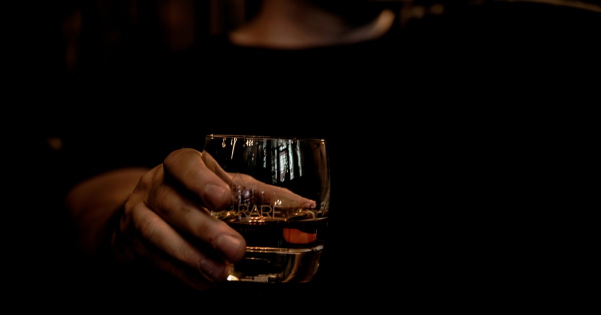 Λίμνη Πλαστήρα: Στο νοσοκομείο λόγω μέθης 17χρονος μαθητής σε σχολική εκδρομή - Συνελήφθησαν και οι 12 καθηγητές