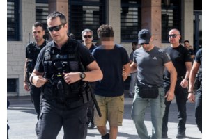 Πάτρα: 30χρονη ενεργοποίησε το Panic Button για να ξεφύγει από τον πρώην σύζυγό της