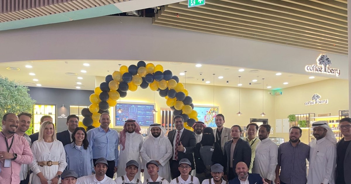 Η Coffee Berry στηρίζει το έργο του Humanity Greece - Είδη πρώτης ανάγκης σε πυροσβέστες