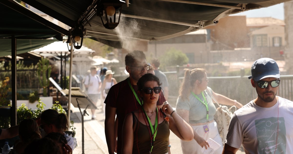 Υπουργείο Εργασίας: Έκτακτα μέτρα για τους εργαζόμενους στον ιδιωτικό τομέα ενόψει καύσωνα στις 23 Ιουλίου