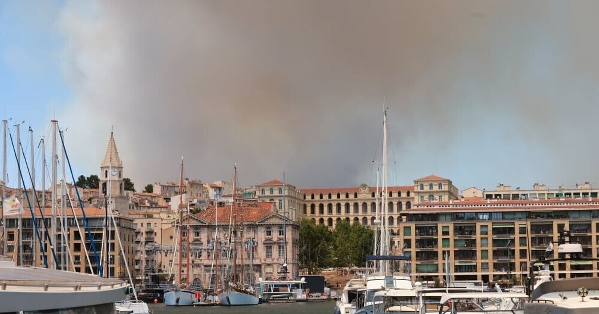 Γαλλία: Έφοδος στα γραφεία του Εθνικού Συναγερμού για παράνομη χρηματοδότηση προεκλογικών εκστρατειών