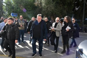 Νίκος Παρλάντζας: Ο "λύκος" από το ριάλιτι "Φάρμα" στη συνάντηση Μητσοτάκη - αγροτών στο Μαξίμου - εικόνα 2