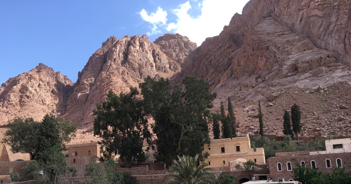 Ψήφισμα - έκκληση ορθοδόξων βουλευτών για την Ιερά Μονή Αγίας Αικατερίνης του Σινά