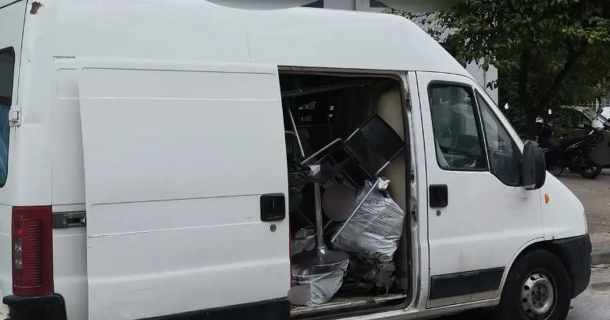 Εκλεβαν μηχανές, τις έκρυβαν σε αποθήκη στον Πειραιά και τις πουλούσαν για ανταλλακτικά