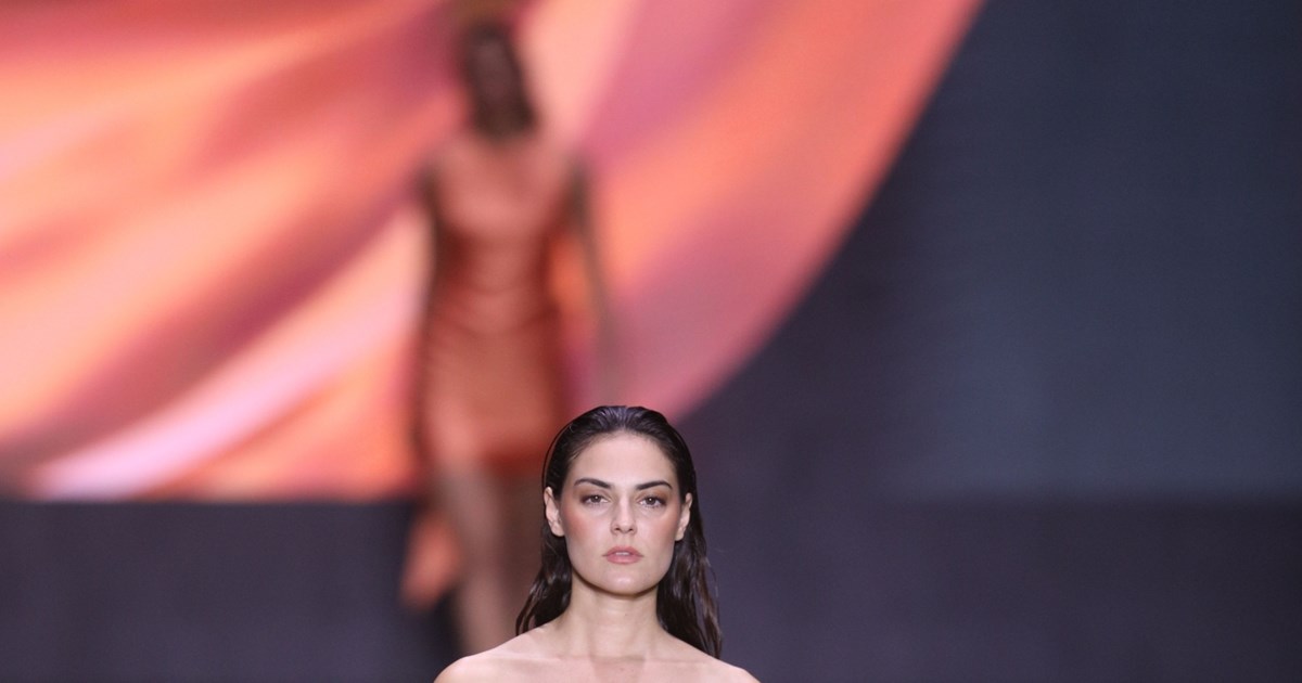 Γιατί "πλημμύρισε" από γυμνούς ποδηλάτες χθες το κέντρο της Θεσσαλονίκης - Τα εντυπωσιακά bodypainting [βίντεο] - εικόνα 5