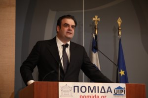 Πιερρακάκης στη Handelsblatt: Πρότυπο για την Ευρώπη το ελληνικό μοντέλο ενάντια στη φοροδιαφυγή