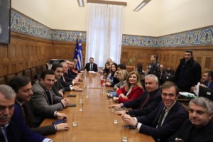 Αύριο η εκλογή προέδρου της Βουλής - Ψηφίζει Κακλαμάνη το ΠΑΣΟΚ, παρών από τη Νέα Αριστερά