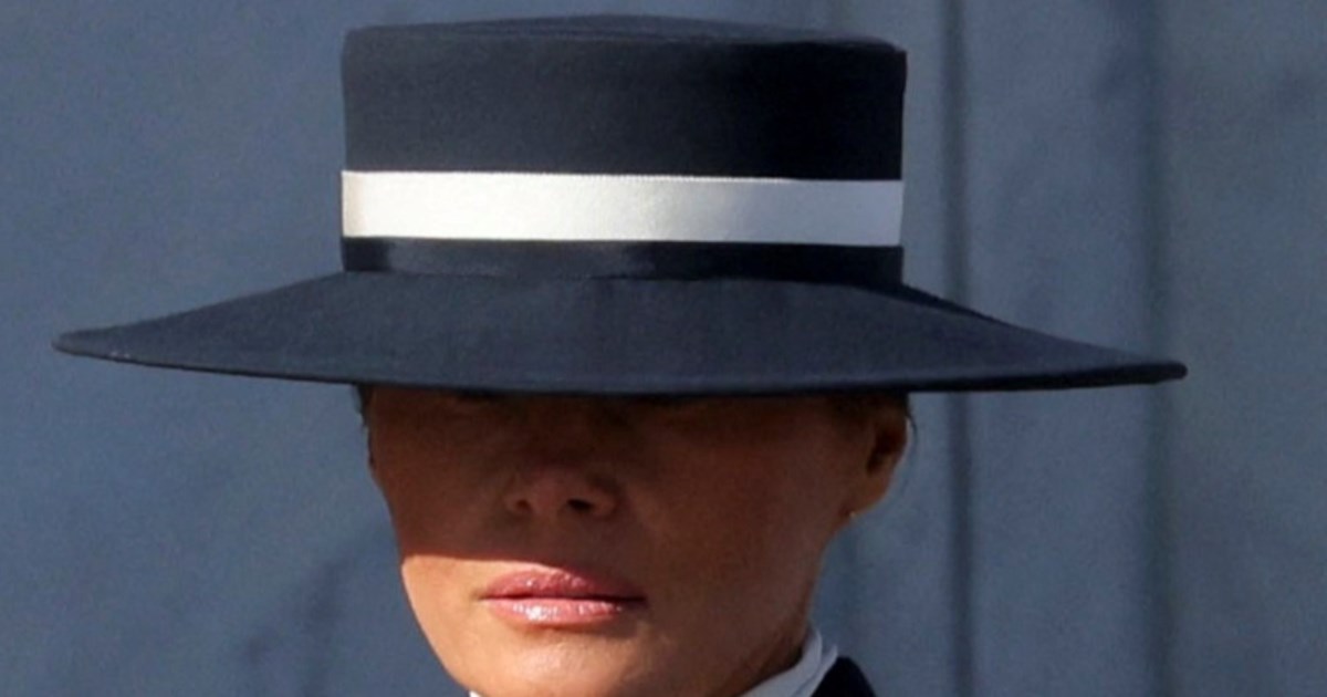 Τα "γυρίζει" ο Τραμπ: Ο Ζελένσκι δεν πρέπει να βάλει στο στόχαστρο τη Μόσχα - εικόνα 2