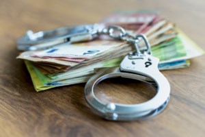 Πώς τα "πόθεν έσχες" πρόδωσαν μία καθηγήτρια Πανεπιστημίου, έναν αντιδήμαρχο και τη διοίκηση ΚΤΕΛ Πελοποννήσου