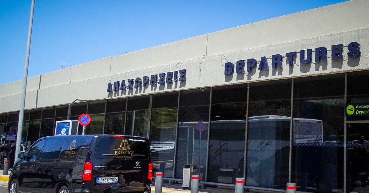 Βρετανία: Συνεχίζεται το χάος στα αεροδρόμια μετά τα τεχνικά προβλήματα - "Θα χρειαστούν μέρες για να επιλυθούν" - εικόνα 3