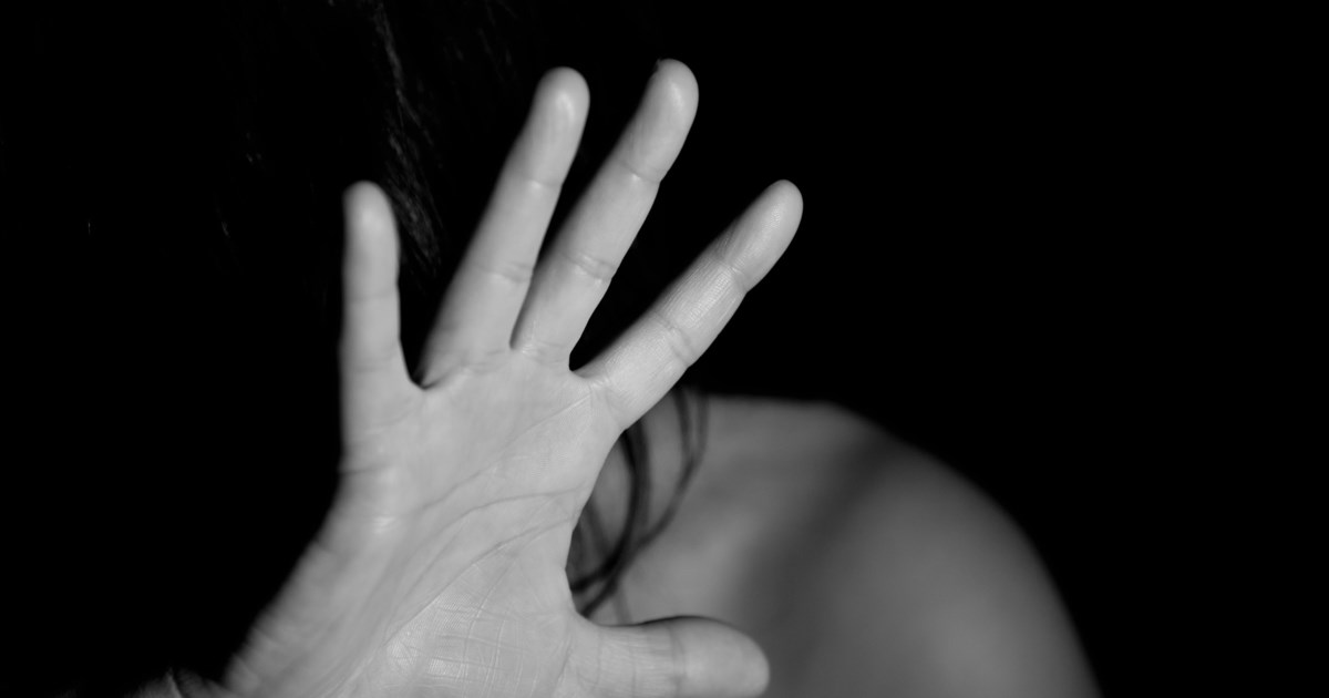 Φρίκη στη Λάρισα: Δύο γυναίκες εξέδιδαν και απειλούσαν 20χρονη - Συνελήφθησαν για εμπορία ανθρώπων