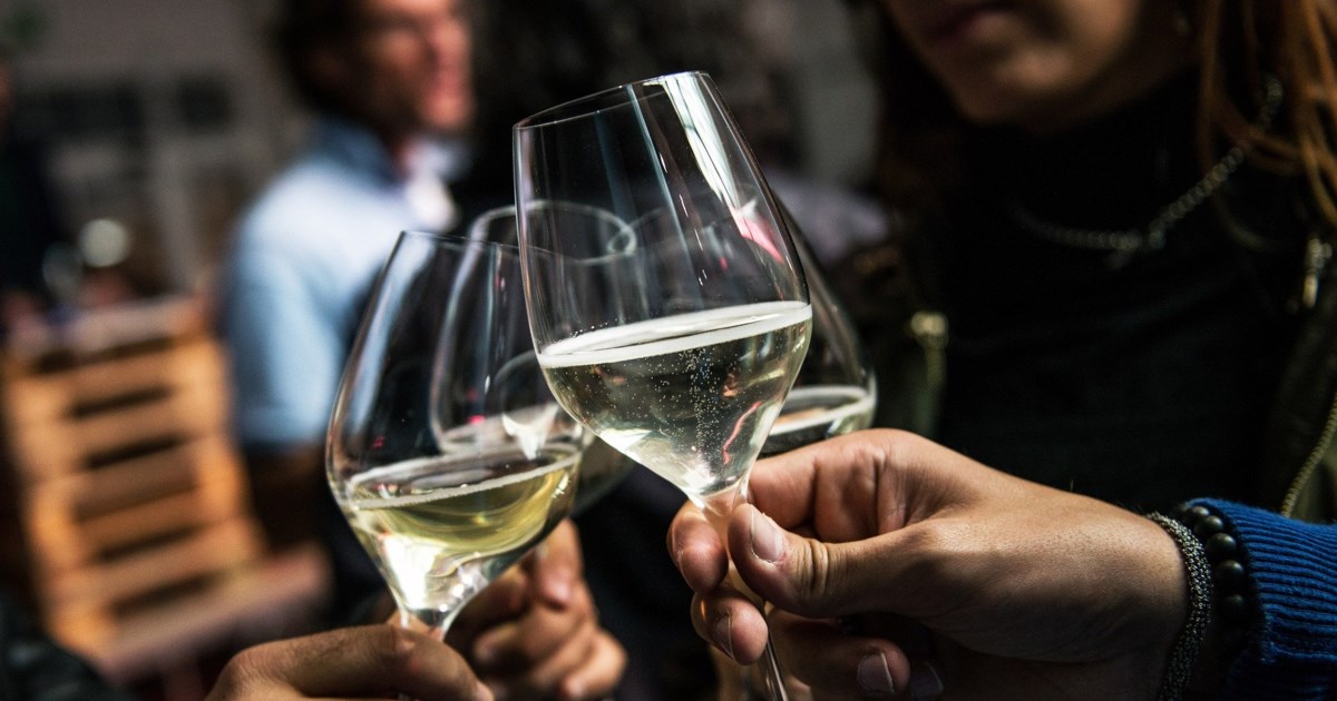 "Εγώ θα τους χρεώσω 1.000 € τώρα, δε με νοιάζει": Οι συνομιλίες που έκαψαν τα μέλη του κυκλώματος λαθρεμπορίας ποτών - εικόνα 3