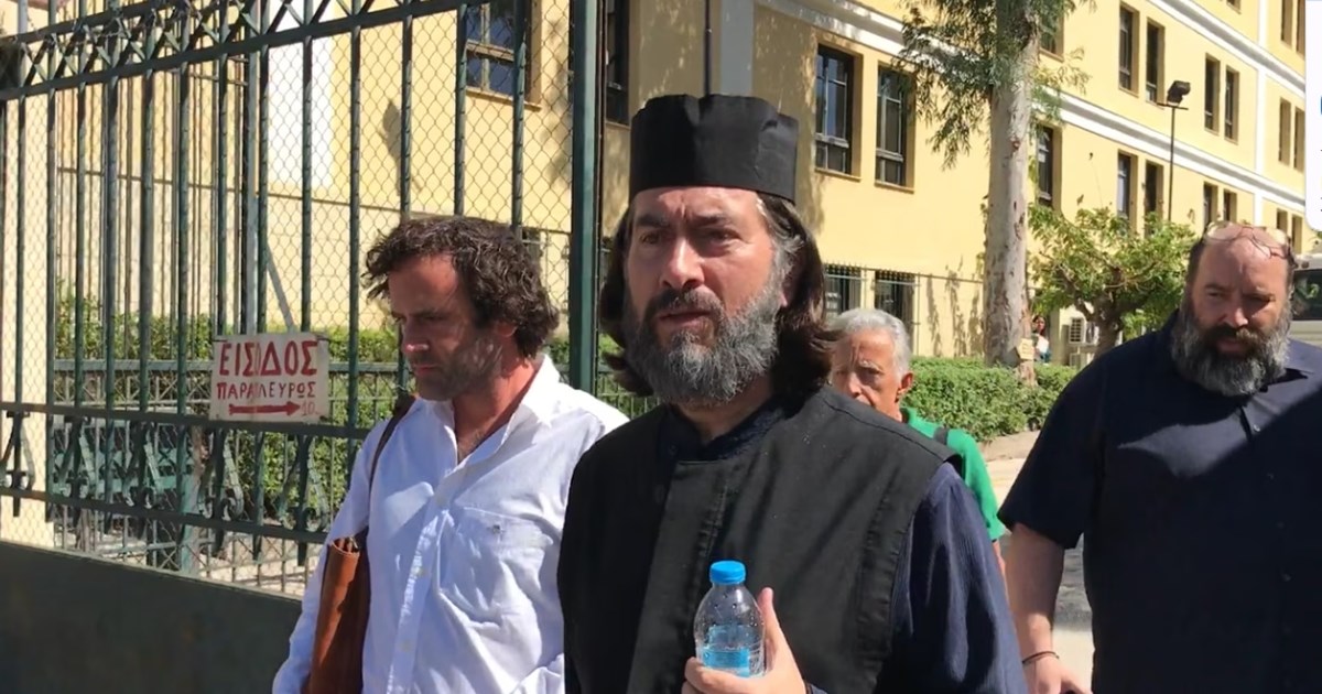 Πάνος Μουζουράκης: Θα καταθέσω υπέρ του πατέρα Αντωνίου στη δίκη - Ελπίζω να λάμψει η αλήθεια [βίντεο]