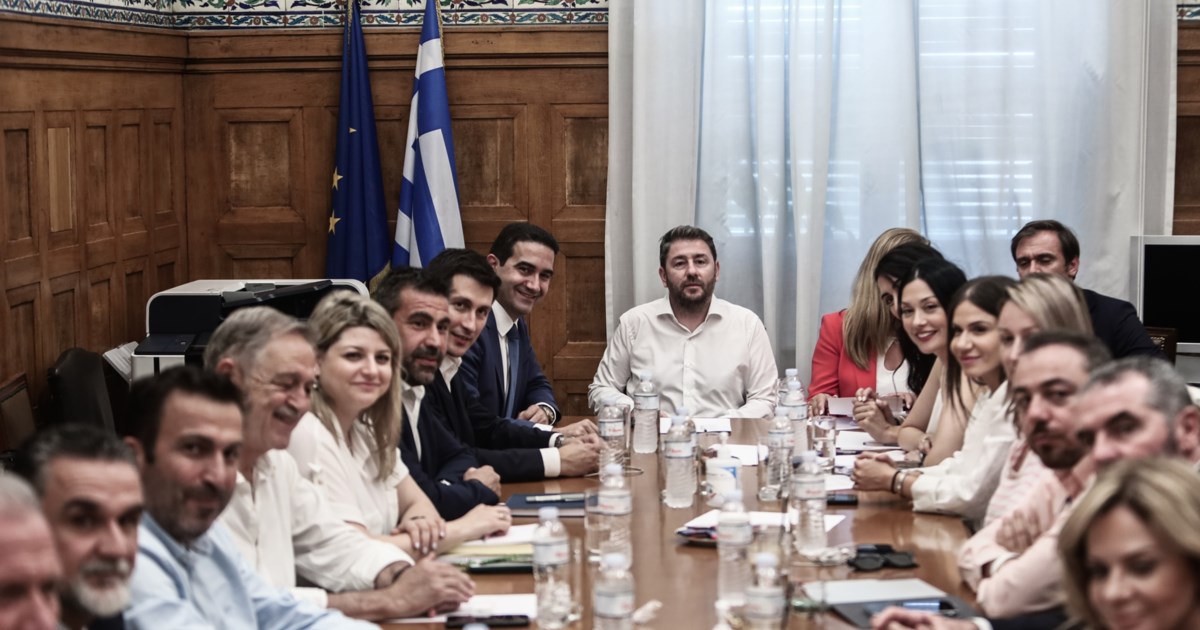 Φλωρίδης: Η πρόταση του ΠΑΣΟΚ για τα Τέμπη είναι συνέχεια της αντίληψης Βελόπουλου