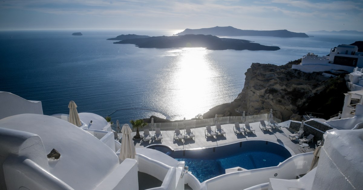 Δύο ώρες διήρκησε η σύσκεψη στο Μαξίμου-Τι είπαν οι Λέκκας-Παπαζάχος στον Μητσοτάκη για τους σεισμούς στη Σαντορίνη - εικόνα 2